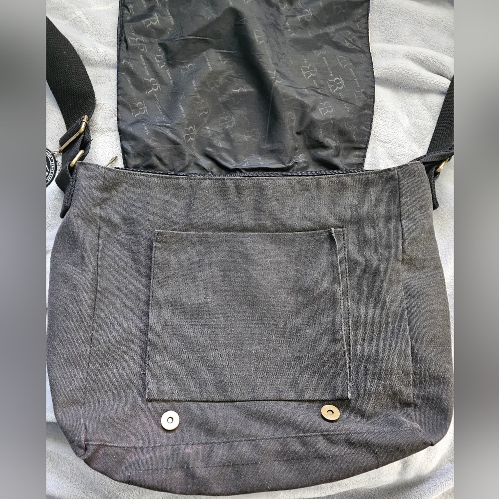 Robin Ruth - California Messenger Bag - Picture 5 of 7